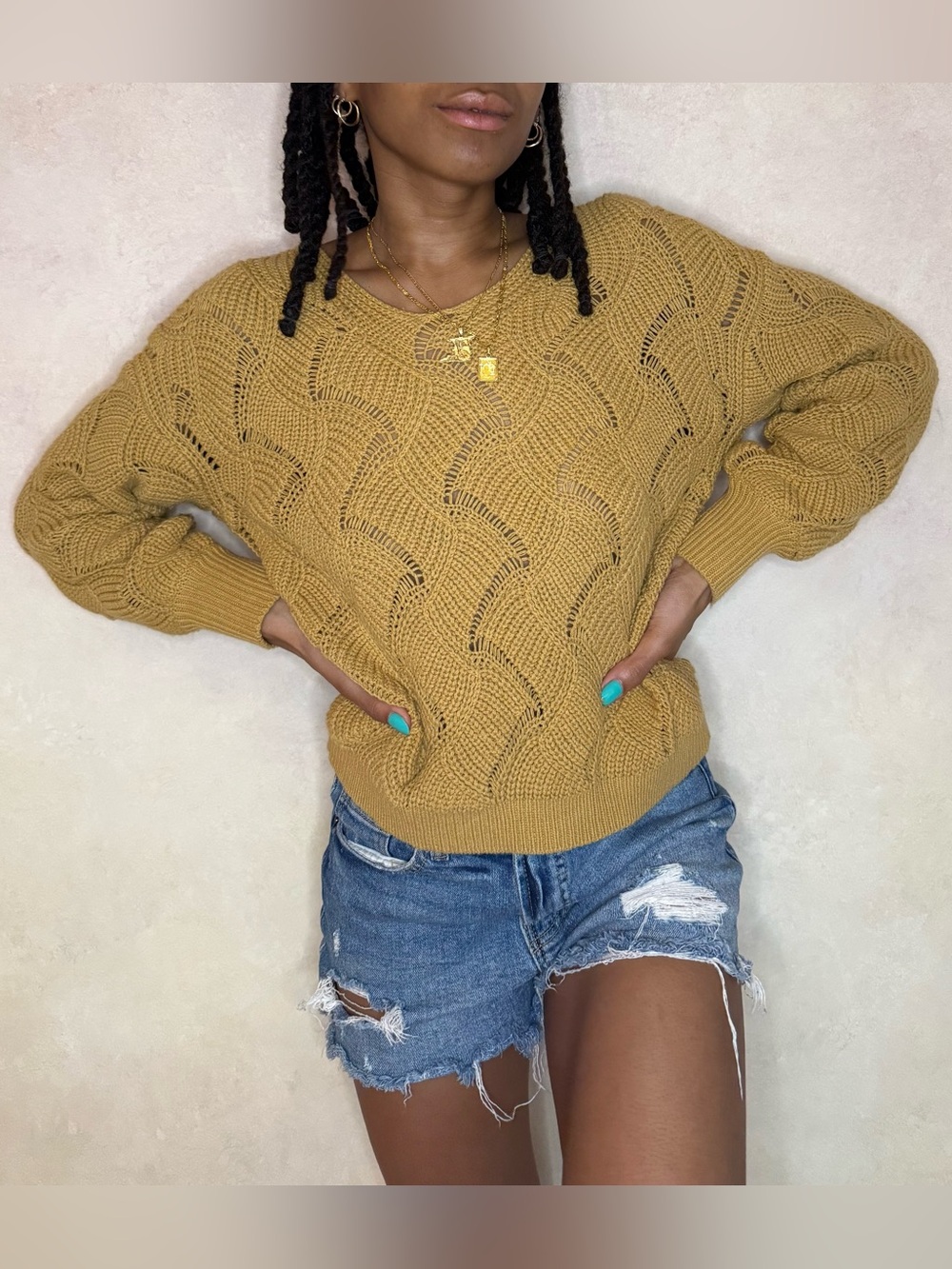Moon & Madison Mustard Knit Women’s Sweater